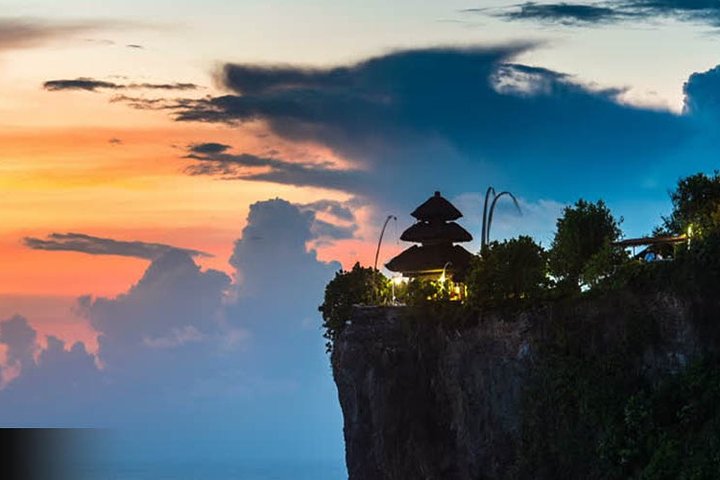 Private Tour: Highlights Uluwatu Temple & Southern Beaches Bali - Image 4