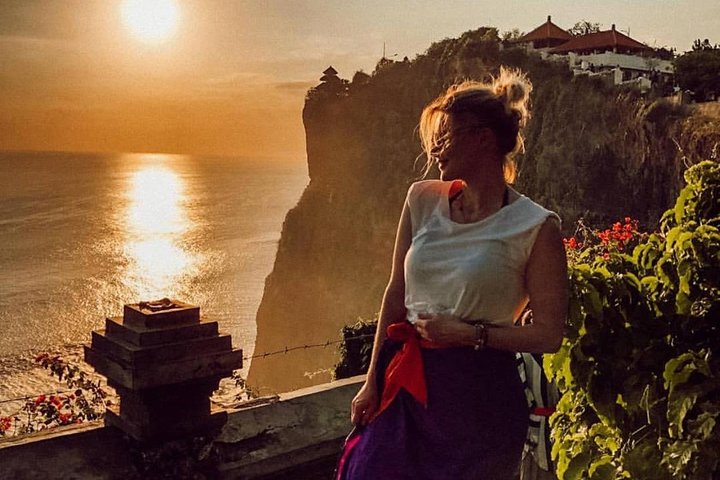 Private Uluwatu Temple and Kecak Fire Dance Evening Tour in Jimbaran Bay - Image 5