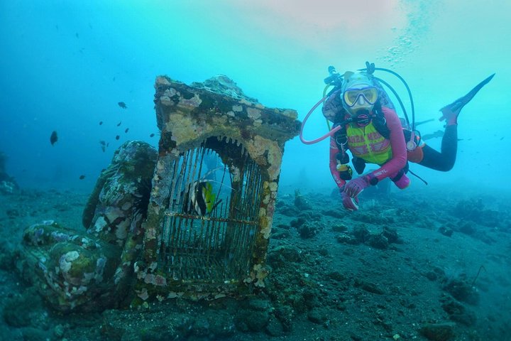 Shipwreck Diving in Tulamben - Image 3