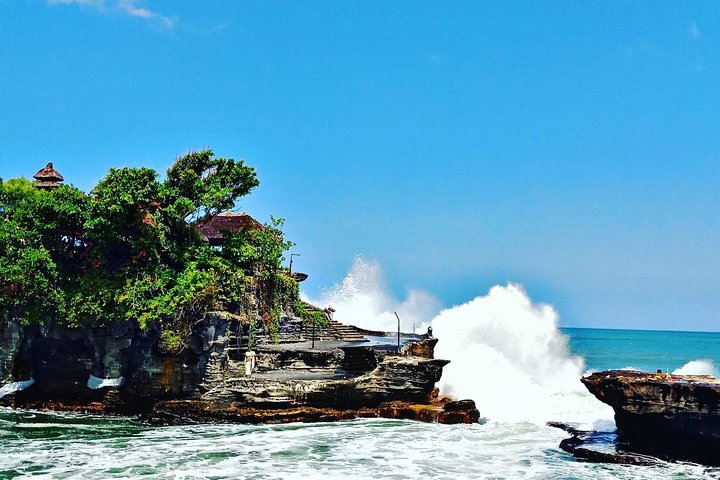 South Bali Uluwatu and Tanah Lot Temple Tour - Image 1
