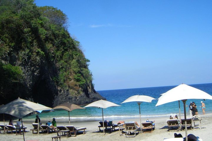 Sunrise At Heaven's Gate Lempuyang Luhur Bali - Image 5
