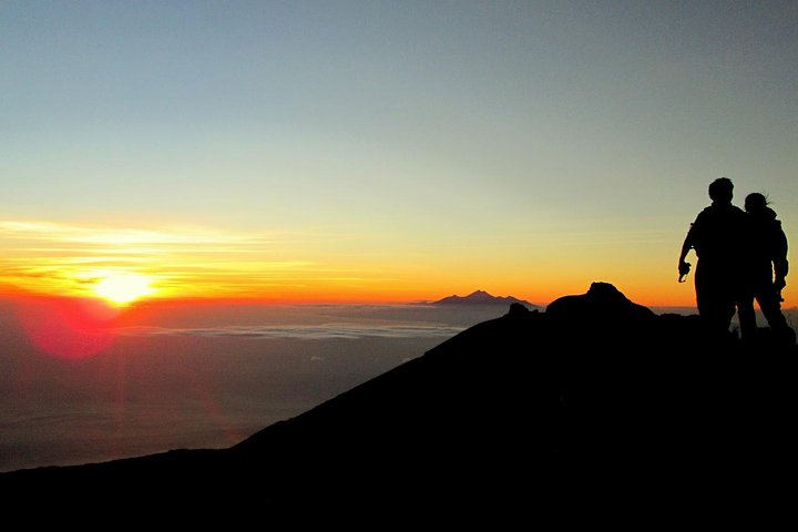 Sunrise At Heaven's Gate Lempuyang Luhur Bali - Image 3
