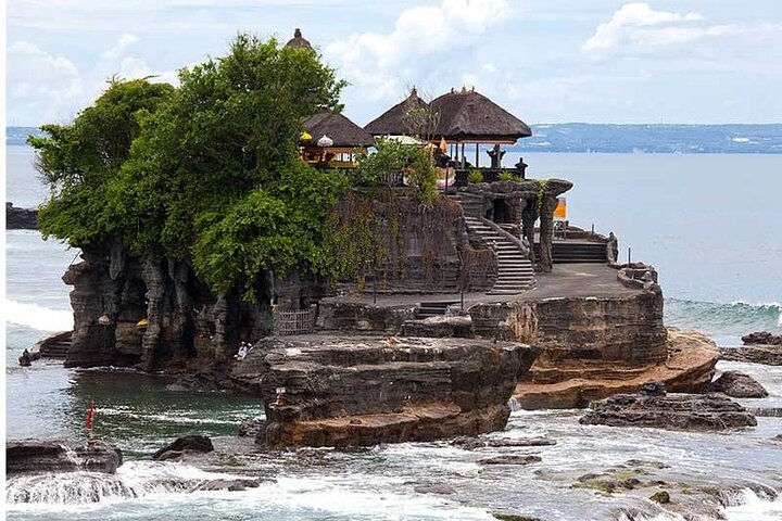 Tanah Lot Sunset Private Tour - Image 5