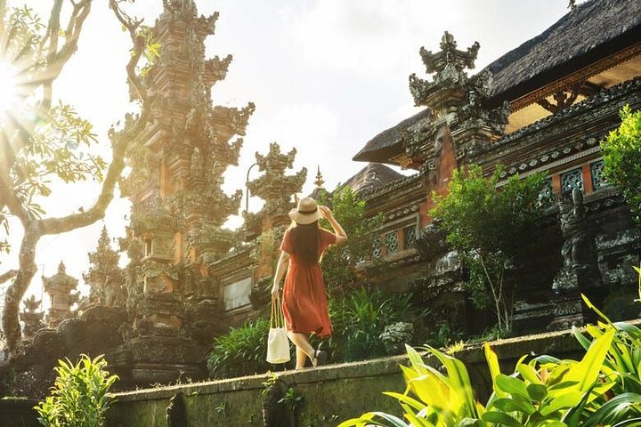 Tanah Lot Temple Tour with Monkey Forest, Rice Terrace, Waterfall - Image 5