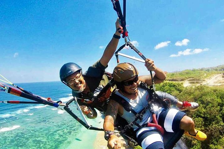 The Best Paragliding In Bali With Private Hotel Transfer - Image 1