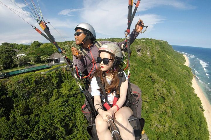 The Best Paragliding In Bali With Private Hotel Transfer - Image 4