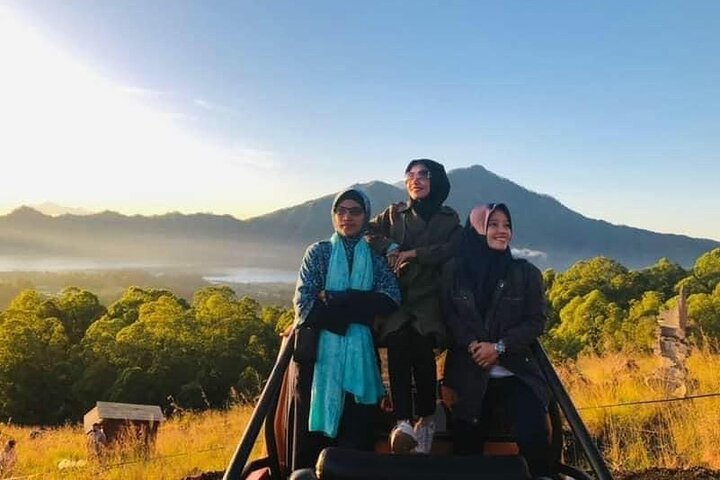 Thing to do - Sunrise by Private 4WD Jeep in Mount Batur - Image 4