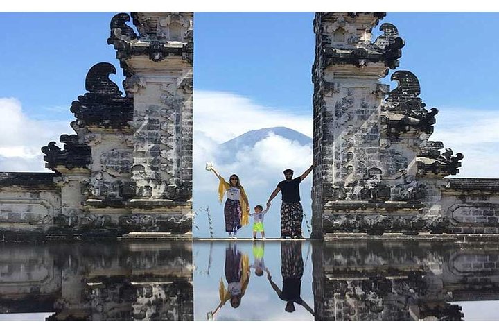 Tour Gate of Heaven at Lempuyang Temple - Blue Lagoon Snorkeling with lunch - Image 4