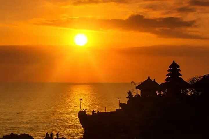Ubud and Tanah Lot Tours - Image 1