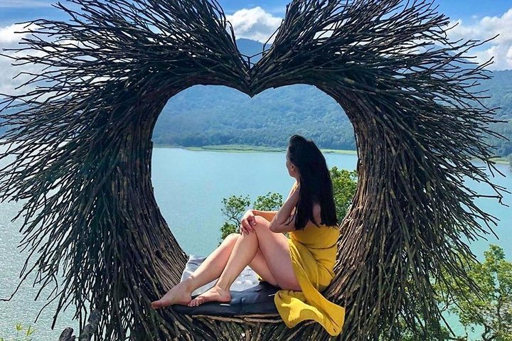 Ulun Danu Beratan Temple Tour - Image 2