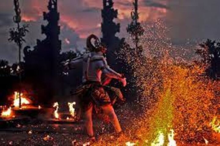 Uluwatu Sunset Tour by Bali Made Tour - Image 3