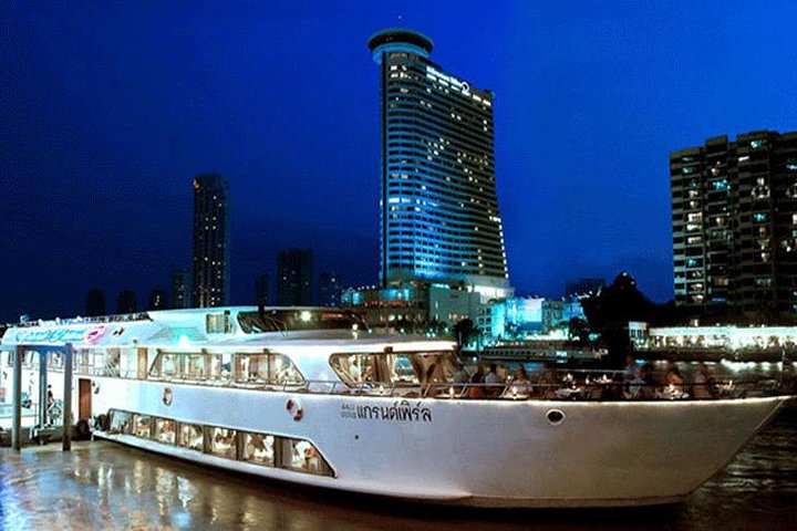 BANGKOK: Candle Light Dinner Cruise with Life Music by Grand Pearl - Image 2