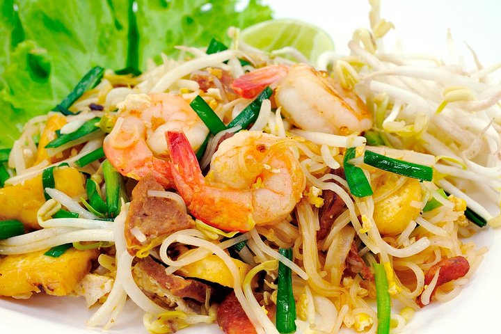 Fullday private Shopping,Massage&Food testing-ShoreExcursionFromKhlongToei Port - Image 1
