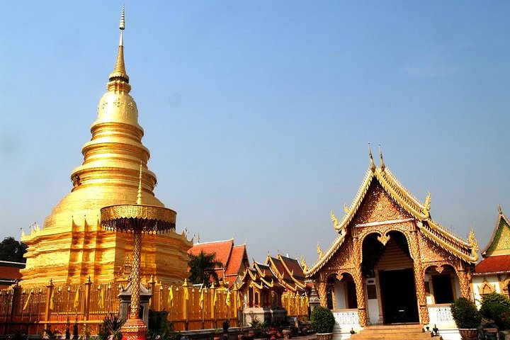Fullday Private Tour Guide Service with Thai LUNCH in & around Bangkok(8 Hours)  - Image 2