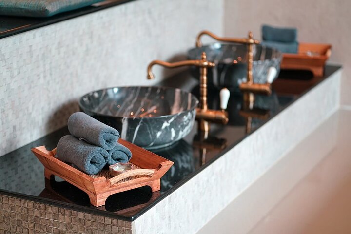 Spa Premium - Thai Massage (2 Hours with Pick Up Service) - Image 3