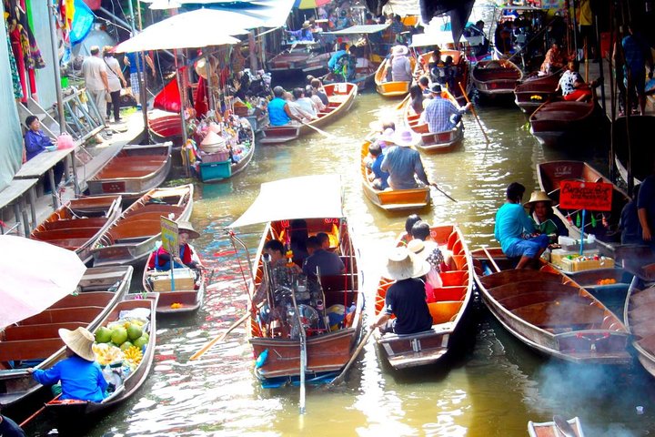 Train Market, Floating market, China town and Flower market (Private trip) - Image 3