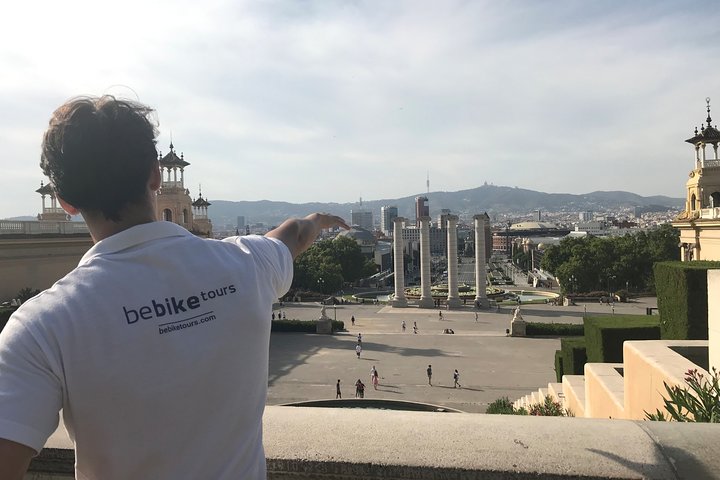 3-hour Barcelona, Montjuic Hill, and Gothic Quarter E-Bike Tour - Image 5