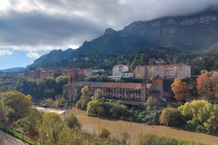 5-Hour Private Tour in Montserrat - Image 2