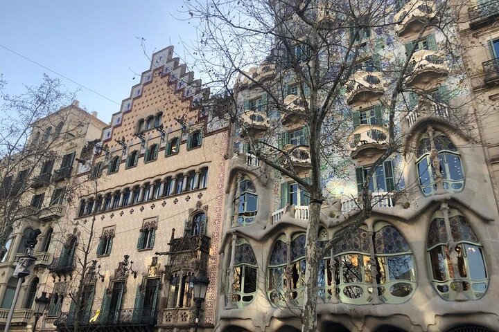 8-Hour Barcelona Private Tour  - Image 4