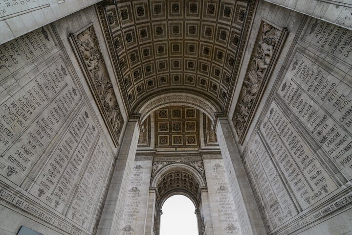Arc de Triomphe and the Champs-Elysees Discovery Private Tour - Image 2