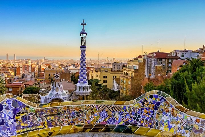 Art Nouveau Private Tour of Gaudi’s Barcelona - Image 4