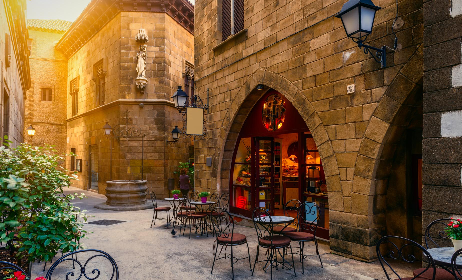 Barcelona Highlights - Image 1