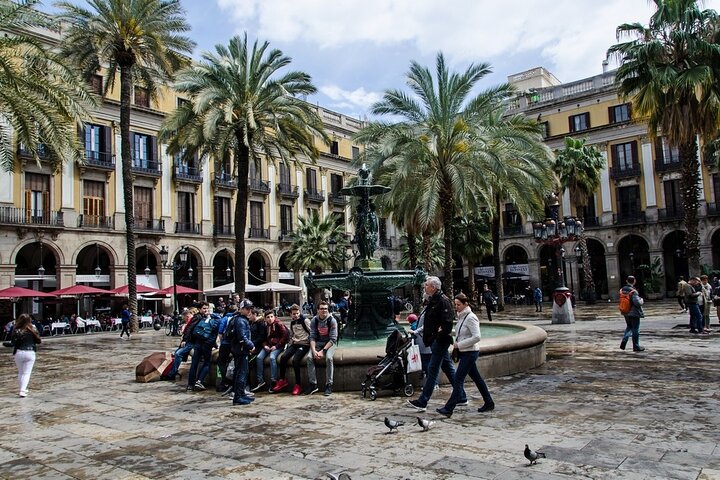 Barcelona Historical Private Tour - Image 3