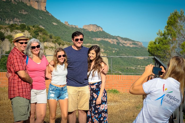 Barcelona Shore Excursion: Private Montserrat and Cava Trail Day Trip from Barcelona - Image 4