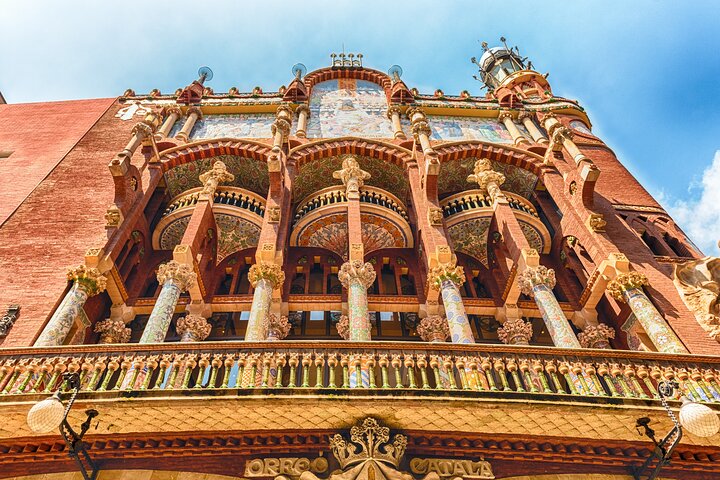 Barcelona Shore Excursion with Tapas and Sagrada Familia - Image 4