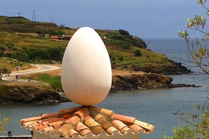 Dali, Costa Brava & Wine Private Tour - Image 3