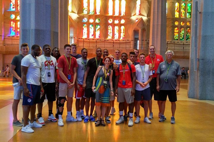 Decoding Gaudí on a private tour with official guide - Image 4
