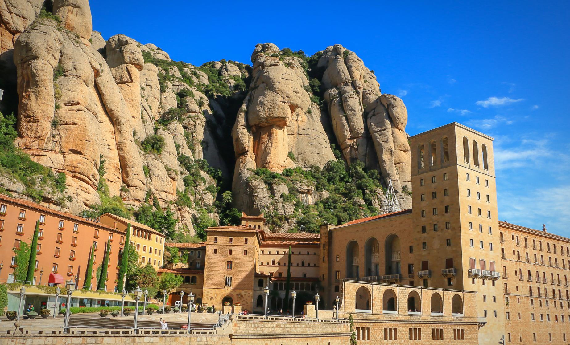 Exclusive Montserrat and Cava Trail Day Trip from Barcelona - Image 1