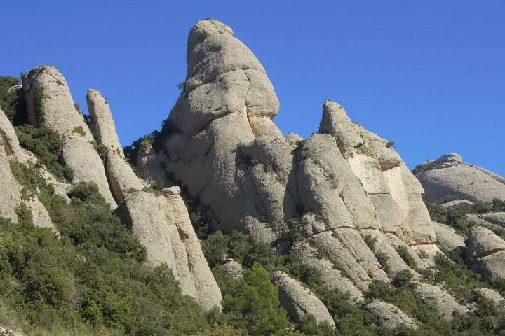 Full-day Guided Rock Climbing Trip in Montserrat, Barcelona - Image 4