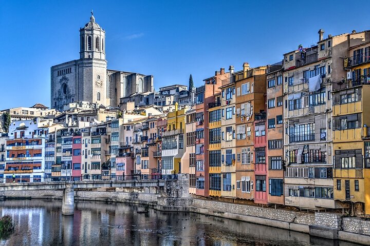 Full Day in Girona and Figueres from Barcelona - Image 2