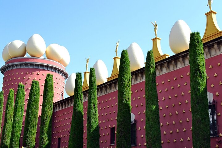 Full Day in Girona and Figueres from Barcelona - Image 1