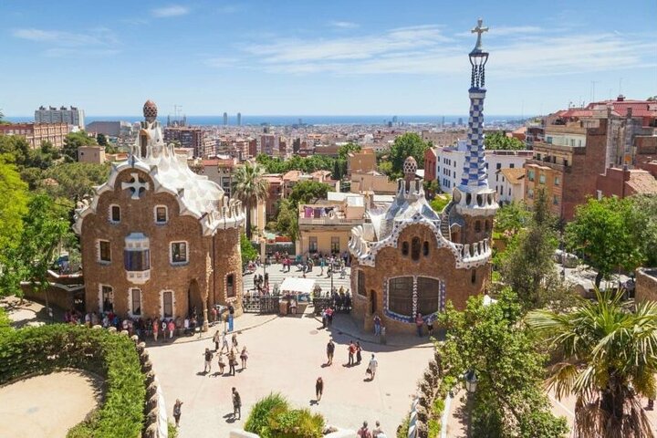 Full-Day Private Guided All Inclusive Barcelona Shore Excursion - Image 1