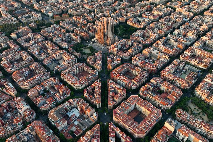 Full Day Private Shore Tour in Barcelona from Barcelona Port - Image 2