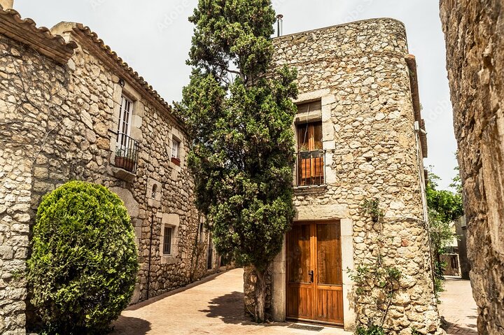 Full Day Tour Amazing Costa Brava Medieval Towns Hotel Pick Up - Image 4