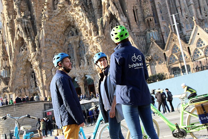 Gaudi E-Bike Tour in Barcelona - Image 2
