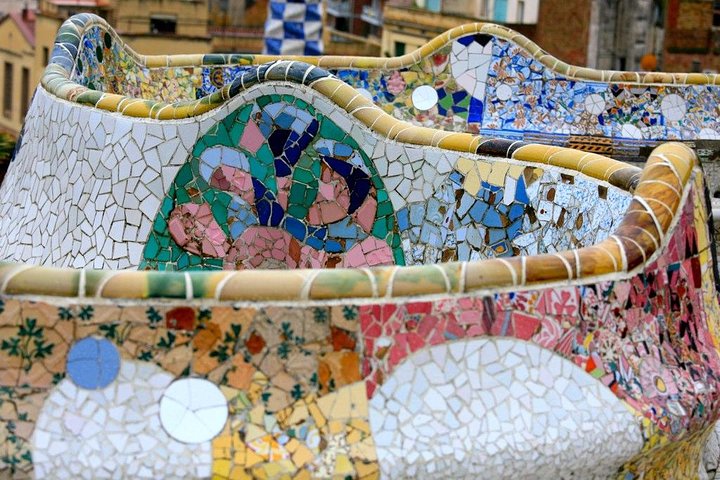 Gaudi Tour: Pedrera, Casa Batllo, Sagrada Familia & Park Guell - Image 3
