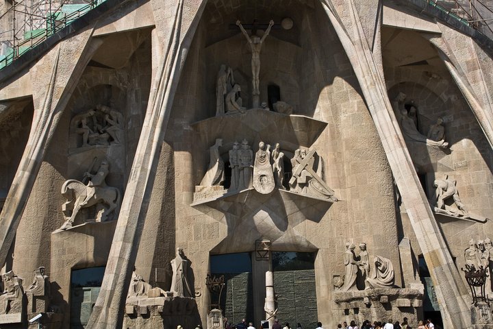 Gaudi's legacy - Image 1