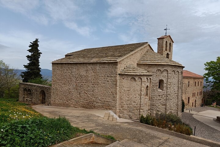 Half Day Private Montserrat Tour - Image 4