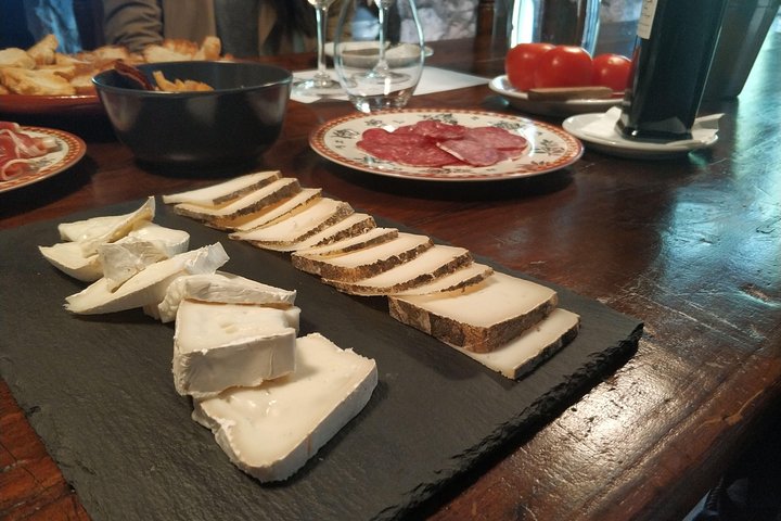 Half Day Private Wine & Oil Tasting Tour near Barcelona with hotel pick up - Image 4
