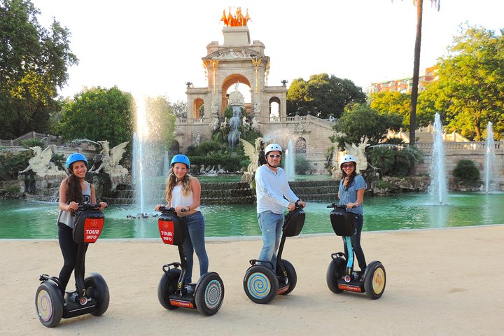 Live-Guided Barcelona Segway Tour - Image 3