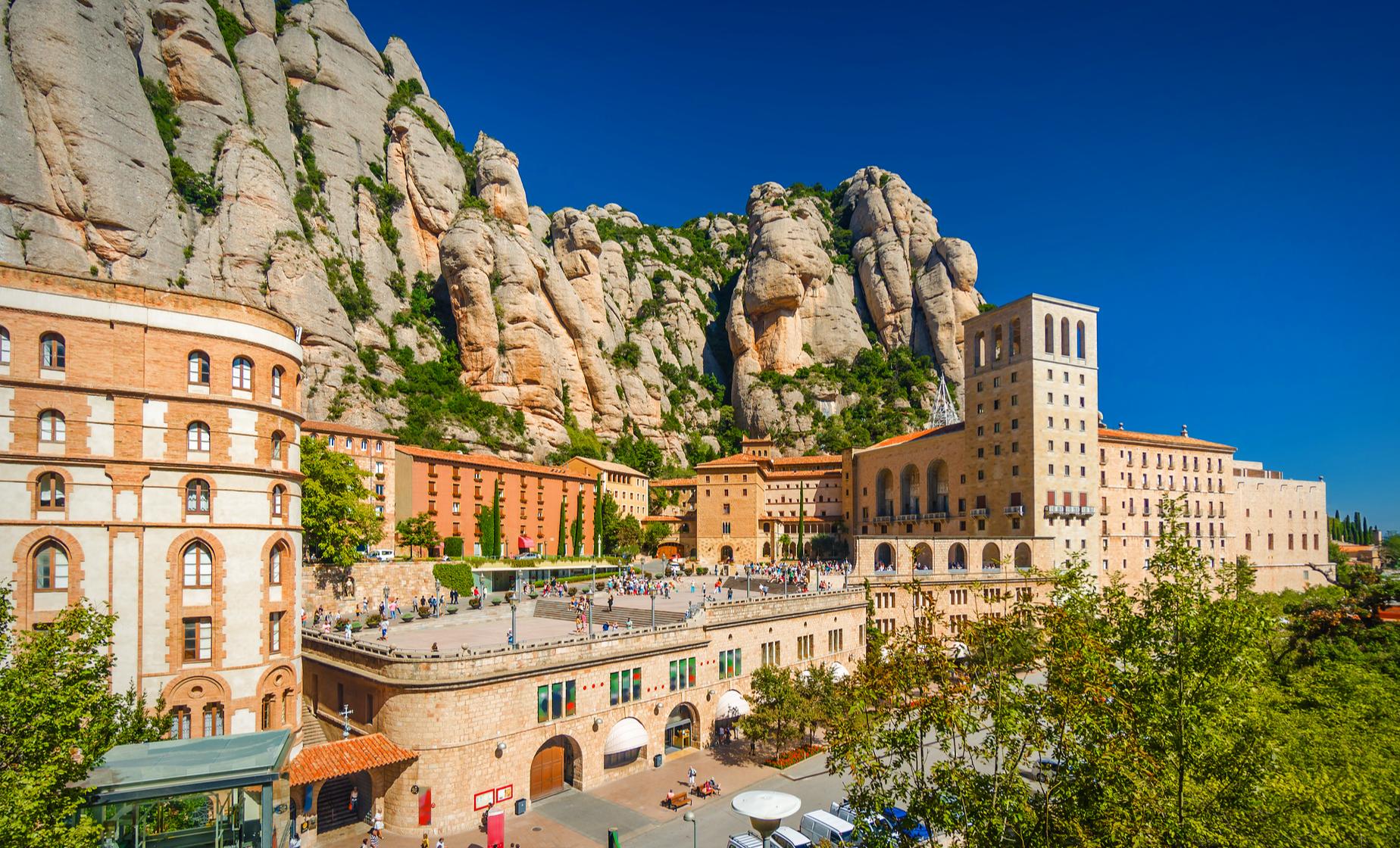Montserrat and Barcelona Artistic - Image 1