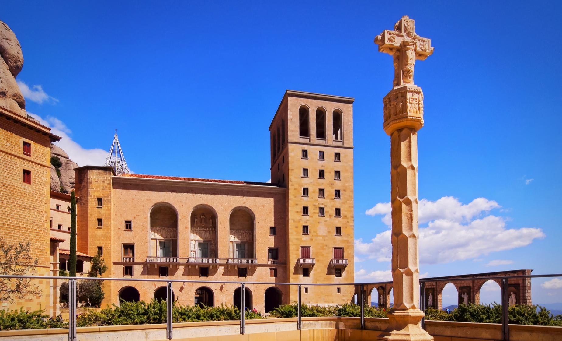 Montserrat Morning Tour - Image 1