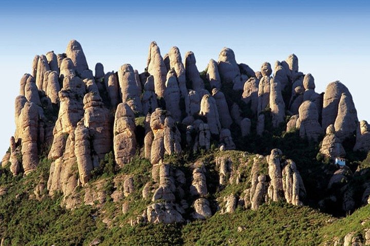 Montserrat Tour - Image 2