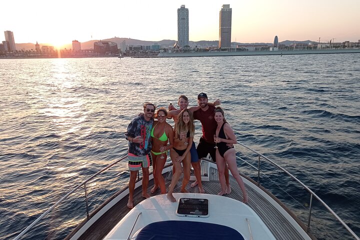Motor Boat Barcelona - Image 1