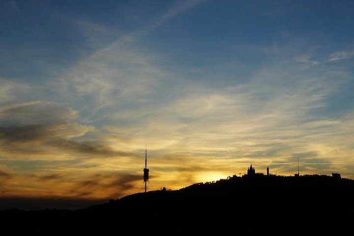 Night Tour of Barcelona by Sidecar Motorcycle - Image 3