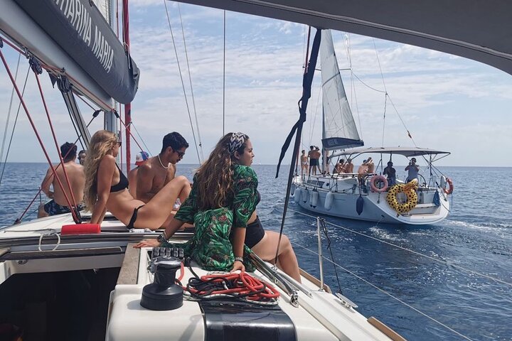 Private 4-Hour Sailboat Experience in the Mediterranean - Image 1